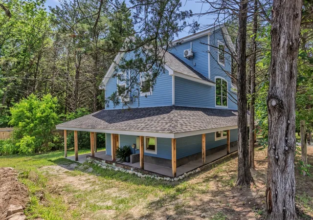 Photo 3 of Single family home for sale at 291 Rs County Road 1624, Lone Oak, TX 75453 | MLS# 21258697 | Listing updated on 2026-09-04
