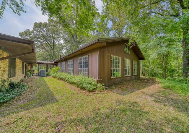 Homes for sale in Hughes Springs, TX | 2787 Fm 250 N, Hughes Springs, TX 75656 | MLS# 21260103