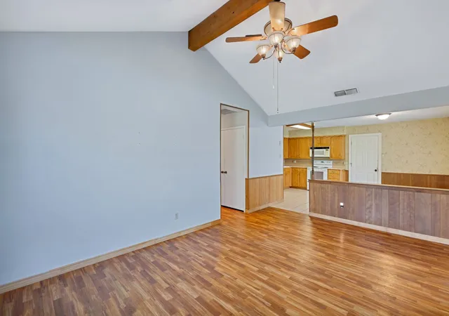 4th image of 501 Post Oak Ln, Burleson, TX 76028 | MLS# 21260147