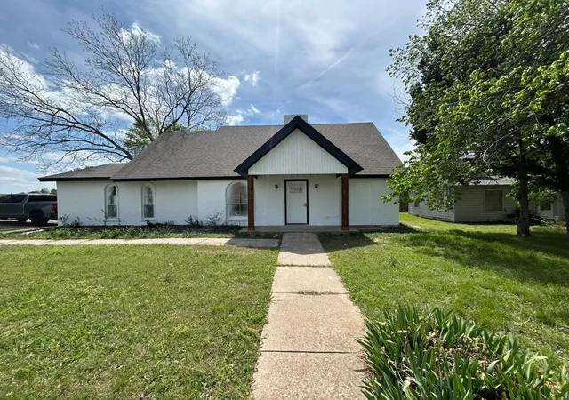 Photo 1 of Single family home for sale at 2814 Bobtown Rd, Garland, TX 75043 | MLS# 21225656 | Listing updated on 2026-08-17