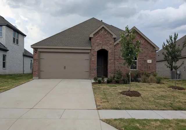 Homes for sale in Caddo Mills, TX | 413 Carthage St, Caddo Mills, TX 75135 | MLS# 21260232