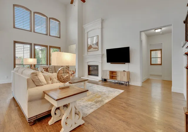 Photo 4 of Single family home for sale at 601 Sandy Lane Blvd, Flower Mound, TX 75022 | MLS# 21260279 | Listing updated on 2026-08-24