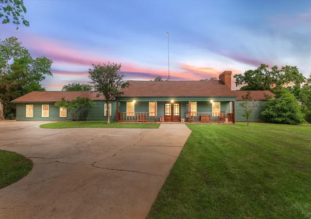 Photo 2 of Single family home for sale at 11101 County Road 104, Kaufman, TX 75142 | MLS# 21256368 | Listing updated on 2026-08-04