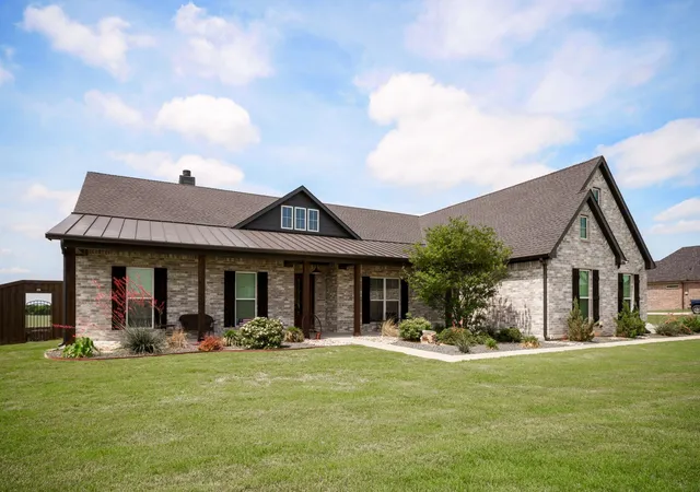Homes for sale in Waxahachie, TX | 860 Dove Meadow Trl, Waxahachie, TX 75167 | MLS# 21260124