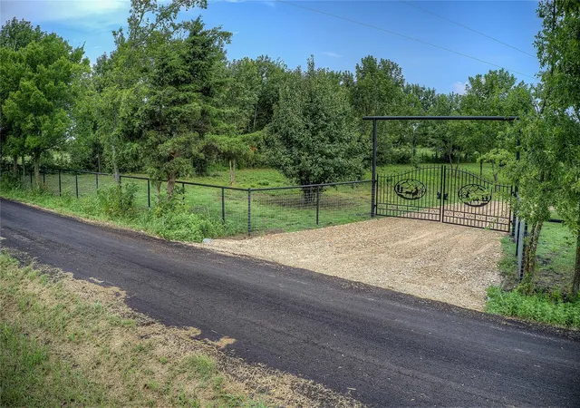 Homes for sale in Brookston, TX | 868 County Road 23940, Brookston, TX 75421 | MLS# 21260333
