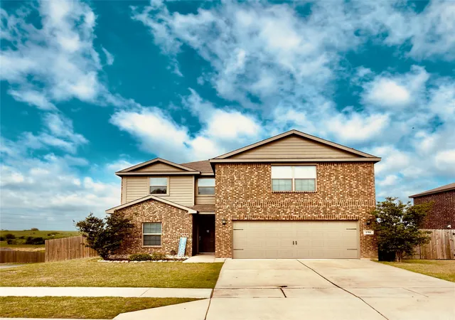 Homes for sale in Newark, TX | 196 Cattlemans Creek Rd W, Newark, TX 76071 | MLS# 21260339