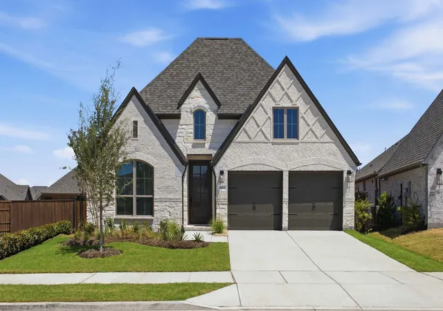 Photo 1 of Sale Pending at 803 River Sky Rd, Lavon, TX 75166 | MLS# 21260608 | Listing updated on 2026-08-25