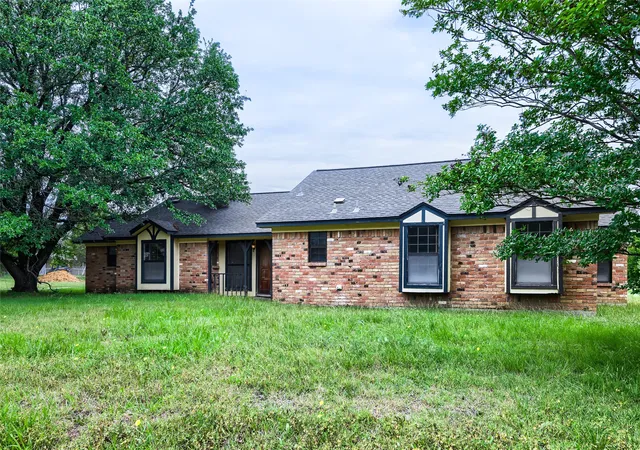 Homes for sale in Red Oak, TX | 8251 Slippery Creek Ct, Red Oak, TX 75154 | MLS# 21161131
