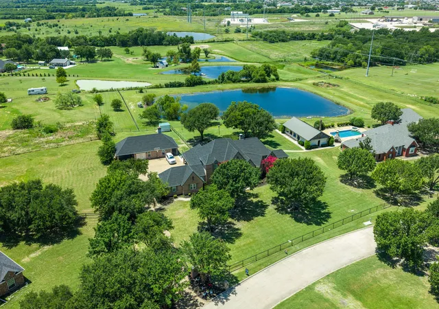 Photo 3 of Single family home for sale at 12376 Saddle Club Dr, Forney, TX 75126 | MLS# 21243864 | Listing updated on 2026-09-30