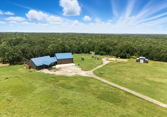Homes for sale in Mabank, TX | 8291 State Hwy 198, Mabank, TX 75156 | MLS# 21260675