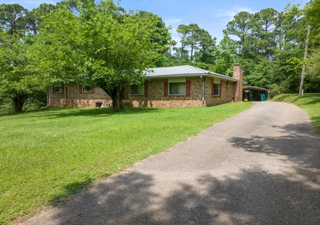 Homes for sale in Hughes Springs, TX | 604 Kasling St, Hughes Springs, TX 75656 | MLS# 21260722