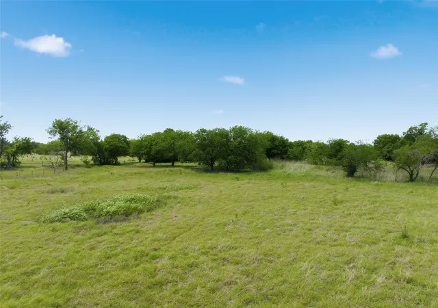 Homes for sale in China Spring, TX | 1600 Culpepper Ln, China Spring, TX 76633 | MLS# 21228665