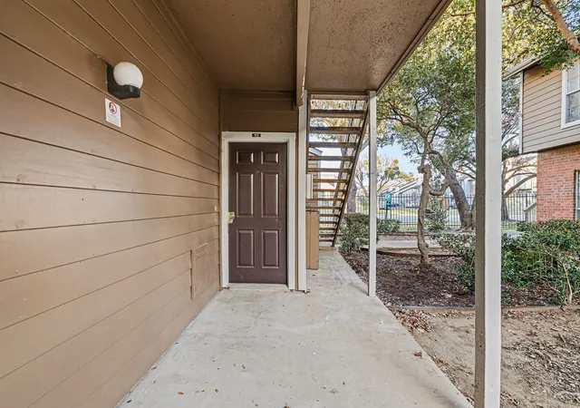 Homes for sale in Irving, TX | 3607 W Northgate Dr #113, Irving, TX 75062 | MLS# 21260766