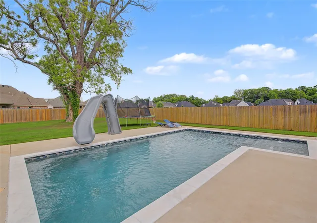 Homes for sale in Bossier City, LA | 265 Poydras Ave, Bossier City, LA 71111 | MLS# 21260797