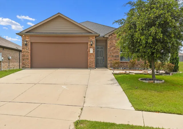 Homes for sale in Venus, TX | 103 Alamo Wy, Venus, TX 76084 | MLS# 21260547