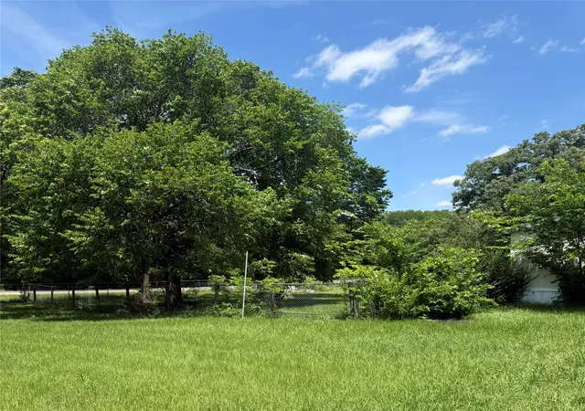 Photo 4 of Manufactured home for sale at 700 Kim Ct, Cleburne, TX 76031 | MLS# 21260846 | Listing updated on 2026-07-21