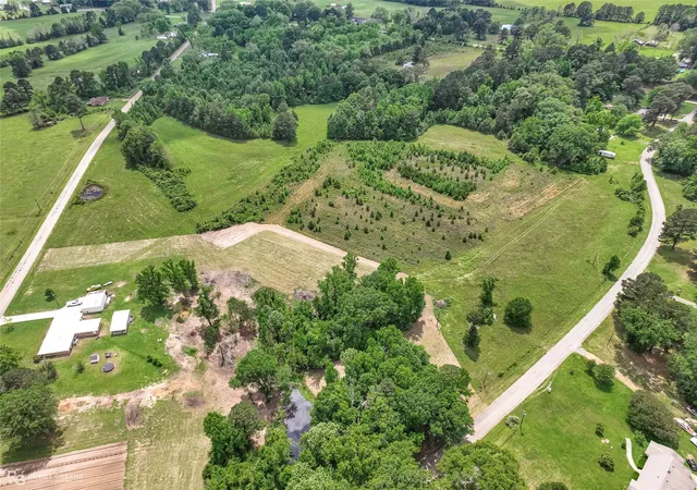 7th image of 0 Percy Burns Rd, Springhill, LA 71075 | MLS# 21260948