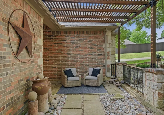Homes for sale in Gunter, TX | 31 Forest Hills Cir, Gunter, TX 75058 | MLS# 21252923