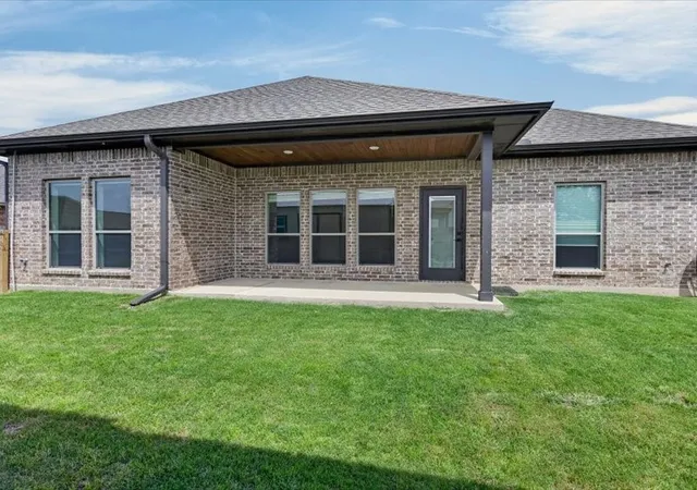 Homes for sale in Mabank, TX | 2112 Cole St, Mabank, TX 75147 | MLS# 21259741