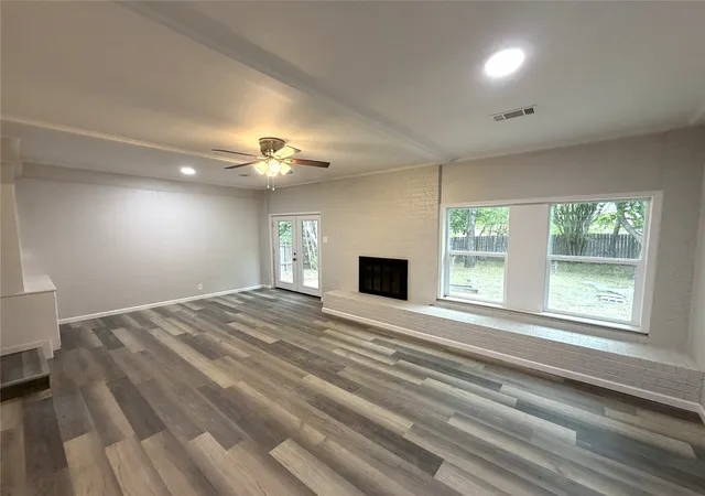 Photo 3 of Single family home for sale at 1413 Blanton Pl, Sherman, TX 75092 | MLS# 21259474 | Listing updated on 2026-07-25