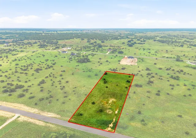 Homes for sale in Lipan, TX | 502 Hollow Dr, Lipan, TX 76048 | MLS# 21259668