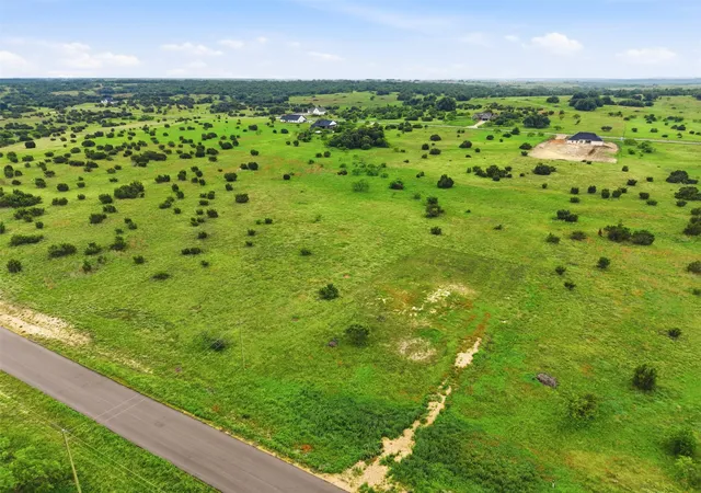 Homes for sale in Lipan, TX | 502 Hollow Dr, Lipan, TX 76048 | MLS# 21259668
