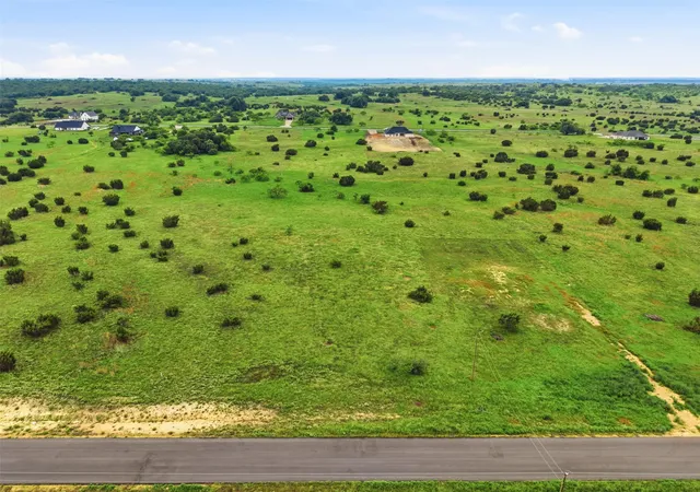 Homes for sale in Lipan, TX | 502 Hollow Dr, Lipan, TX 76048 | MLS# 21259668
