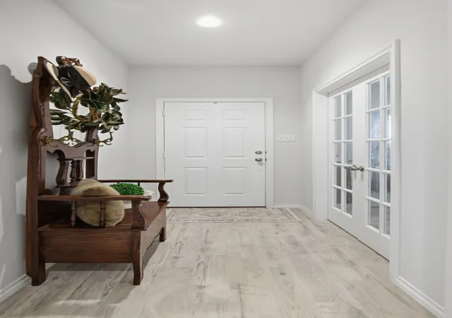 Photo 3 of Single family home for sale at 420 Basalt Dr, Azle, TX 76020 | MLS# 21261225 | Listing updated on 2026-09-30