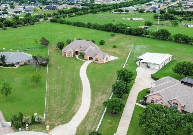 Photo 1 of Sale Pending at 2309 Parks Ct, Haslet, TX 76052 | MLS# 21251892 | Listing updated on 2026-10-02