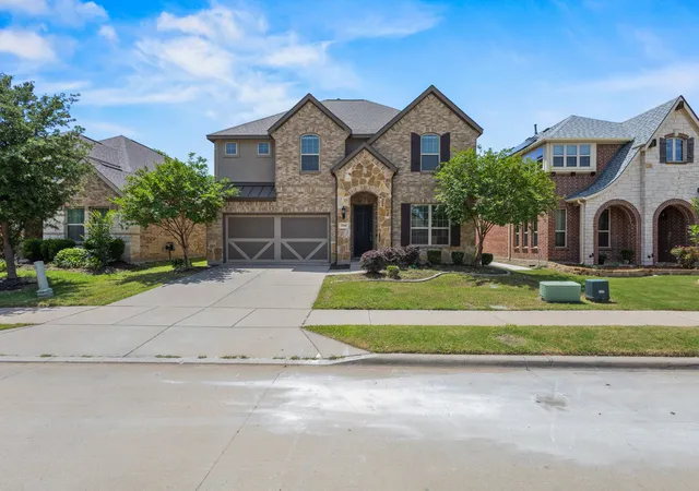 Photo 3 of Sale Pending at 1708 Yellowthroat Dr, Little Elm, TX 75068 | MLS# 21260819 | Listing updated on 2026-07-12
