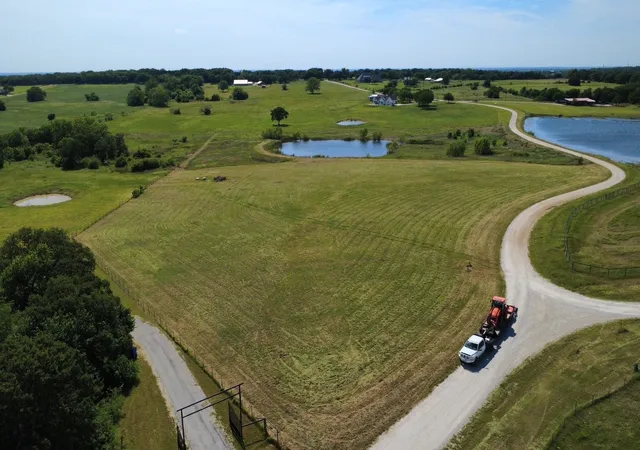 Photo 3 of Land for sale at 524 Jrc Rd, Gainesville, TX 76240 | MLS# 21261233 | Listing updated on 2026-10-02