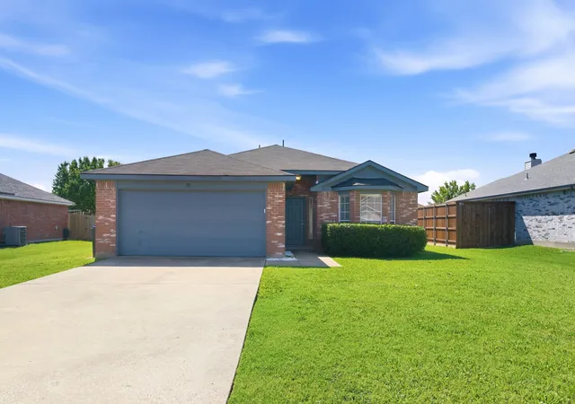 Photo 1 of Sale Pending at 311 S Chestnut St, Forney, TX 75126 | MLS# 21260881 | Listing updated on 2026-09-29