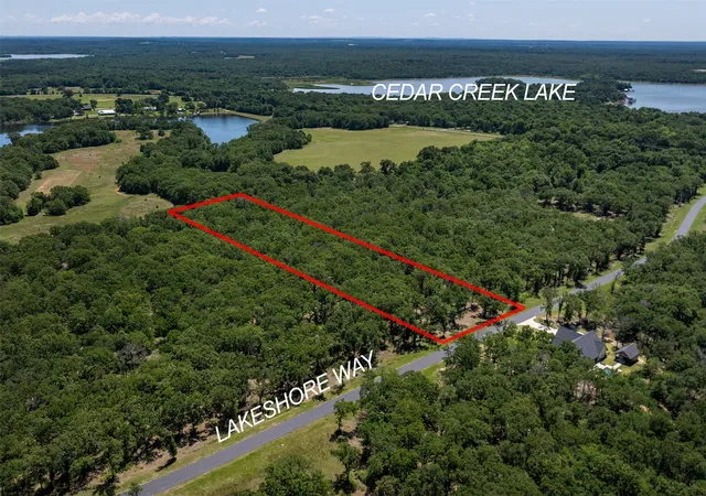 Homes for sale in Malakoff, TX | 6936 Lakeshore Wy, Malakoff, TX 75148 | MLS# 21236546