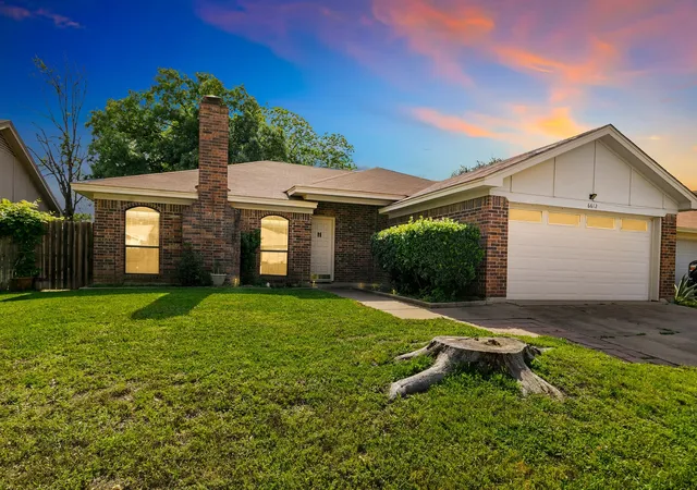 Photo 2 of Sale Pending at 6612 Patsy Ln, Watauga, TX 76148 | MLS# 21254879 | Listing updated on 2026-10-01