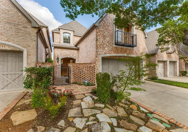 Photo 1 of Single family home for sale at 12010 Lueders Ln, Dallas, TX 75230 | MLS# 21261490 | Listing updated on 2026-08-23