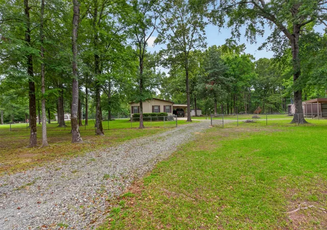 Photo 2 of Sale Pending at 306 Lesa Ln, Stonewall, LA 71078 | MLS# 21260100 | Listing updated on 2026-07-15