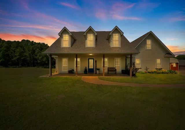 Homes for sale in Emory, TX | 155 Rs County Rd, Emory, TX 75440 | MLS# 21261650