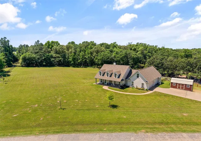 Homes for sale in Emory, TX | 155 Rs County Rd, Emory, TX 75440 | MLS# 21261650