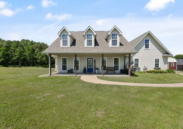Homes for sale in Emory, TX | 155 Rs County Rd, Emory, TX 75440 | MLS# 21261650