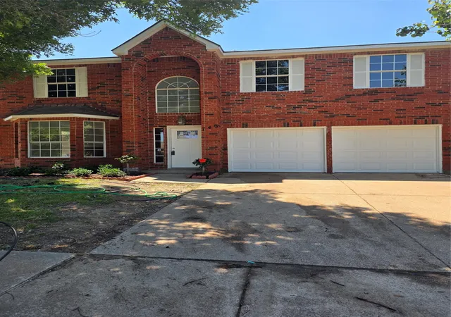 Homes for sale in Cedar Hill, TX | 749 Rockett Ln, Cedar Hill, TX 75104 | MLS# 21261789