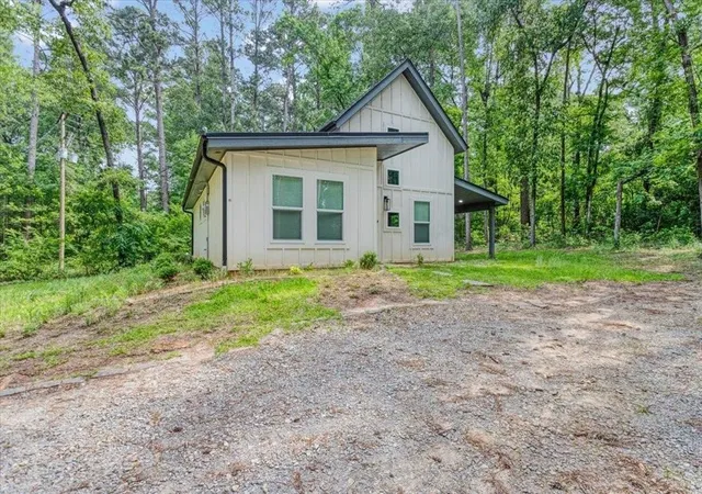 Photo 2 of Single family home for sale at 299 South Shore Dr, Lone Star, TX 75668 | MLS# 21261785 | Listing updated on 2026-07-08