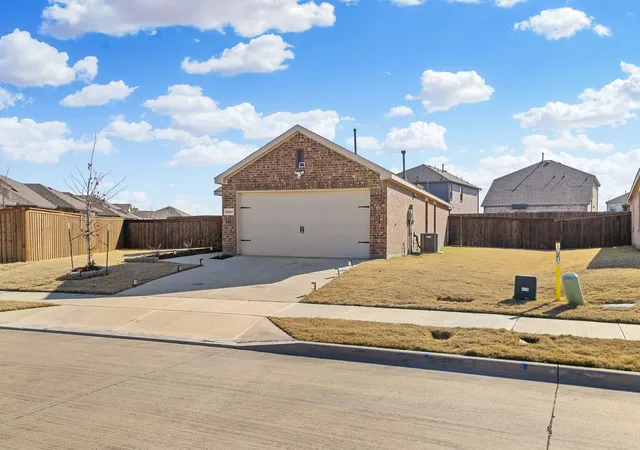 Photo 1 of Single family home for sale at 14164 Danesdale Dr, Pilot Point, TX 76258 | MLS# 21261822 | Listing updated on 2026-09-16