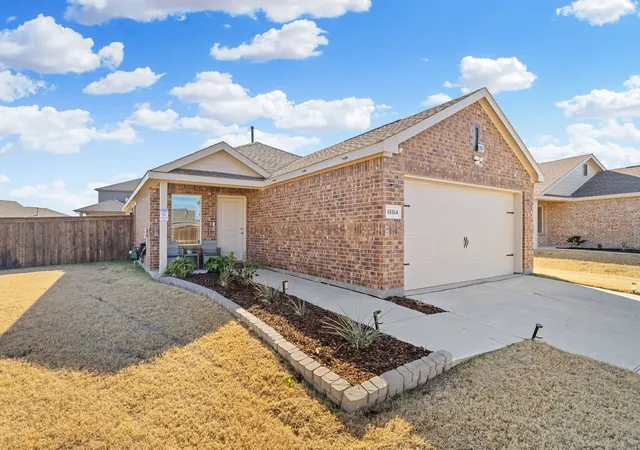 Photo 3 of Single family home for sale at 14164 Danesdale Dr, Pilot Point, TX 76258 | MLS# 21261822 | Listing updated on 2026-09-16
