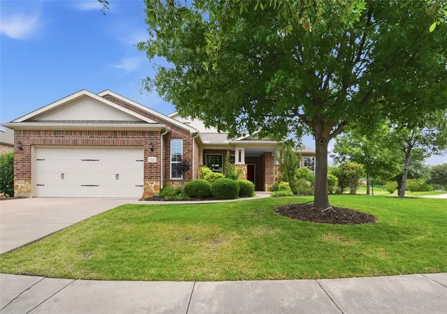 Homes for sale in Frisco, TX | 1728 Hacienda Heights Ln, Frisco, TX 75036 | MLS# 21261507