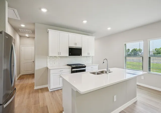 Photo 4 of Single family home for sale at 3522 Bridgeport Dr, Farmersville, TX 75442 | MLS# 21259967 | Listing updated on 2026-08-31