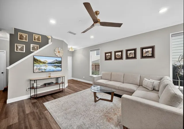 Photo 4 of Townhouse for sale at 2240 Oklahoma Ave, Plano, TX 75074 | MLS# 21253836 | Listing updated on 2026-08-20