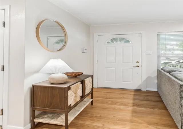 Photo 3 of Sale Pending at 733 Kirkwood Dr, Dallas, TX 75218 | MLS# 21261917 | Listing updated on 2026-07-28