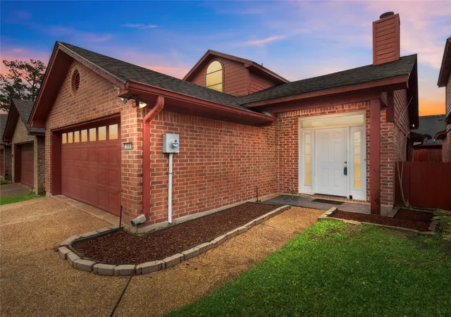 Photo 1 of Townhouse for sale at 188 Fountain View, Shreveport, LA 71118 | MLS# 21261090 | Listing updated on 2026-07-27