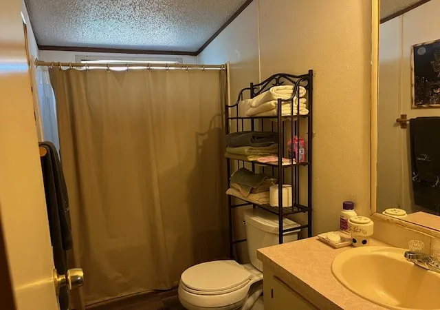 Photo 4 of Manufactured home for sale at 6353 Fm 1390, Kaufman, TX 75142 | MLS# 21262231 | Listing updated on 2026-09-04