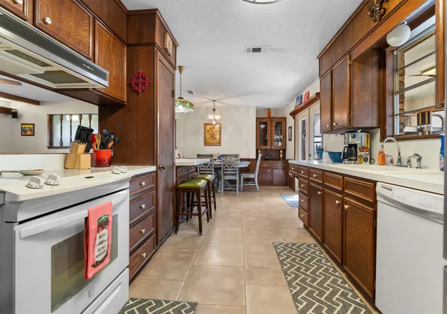Photo 3 of Sale Pending at 13929/13943 County Road 1140, Tyler, TX 75709 | MLS# 21262325 | Listing updated on 2026-08-20